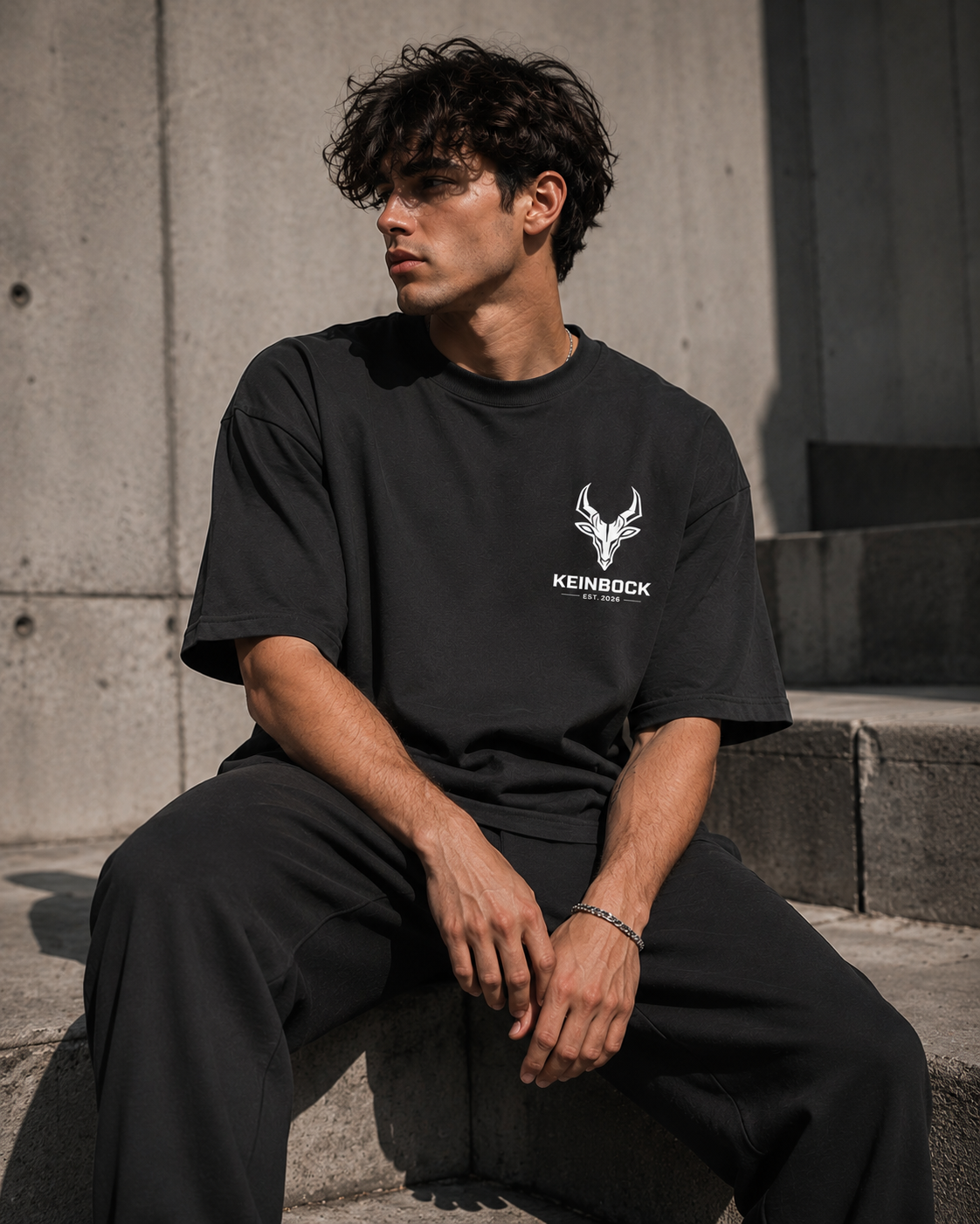 OVERSIZE TEE