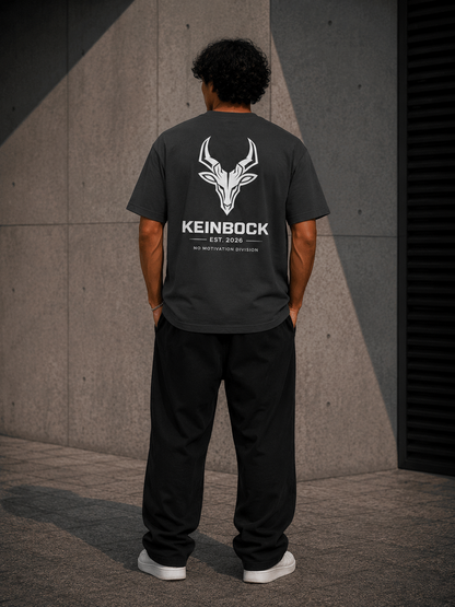 SIGNATURE TEE